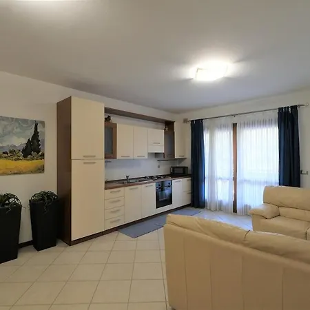 Ampio 2 Vista Via Bafile Lido di Jesolo
